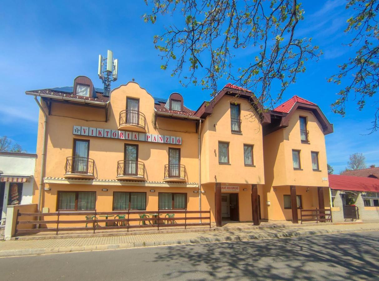 Hotel Viktória Panzió Zamárdi Exterior foto